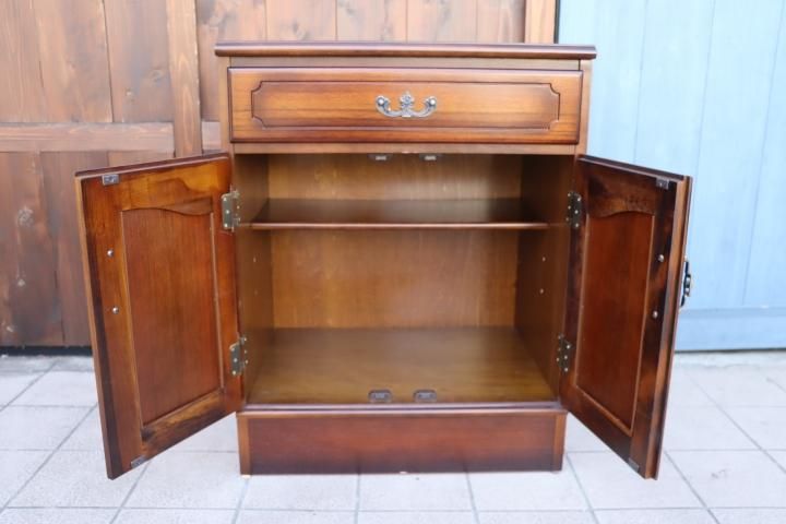 値下げ/Karimoku(カリモク家具)の人気シリーズCOLONIAL 値下げ/Karimoku(カリモク家具)の人気シリーズCOLONIAL
