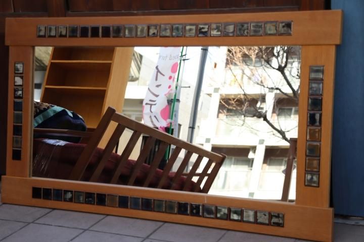 デンマークから入荷したオーク材フレームにタイルを貼った デンマークから入荷したオーク材フレームにタイルを貼った