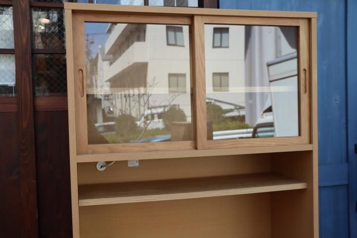 値下げ/人気の無印良品(MUJI)のオーク材 カップボードです 値下げ/人気の無印良品(MUJI)のオーク材 カップボードです