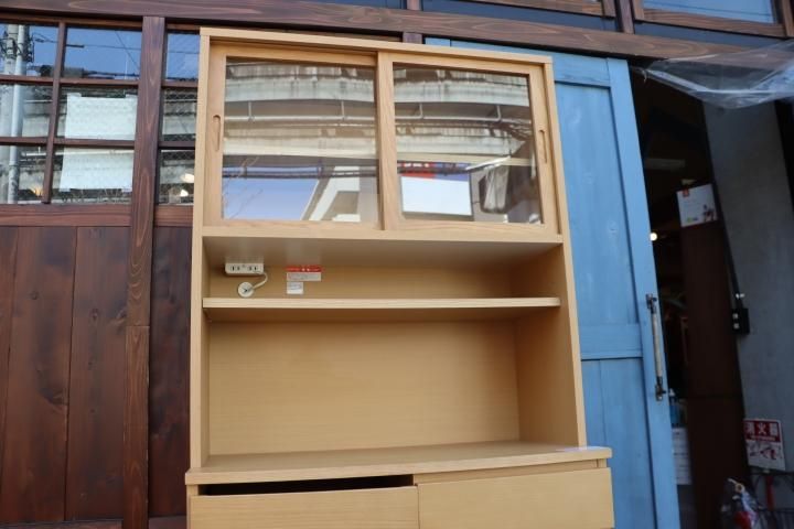 値下げ/人気の無印良品(MUJI)のオーク材 カップボードです 値下げ/人気の無印良品(MUJI)のオーク材 カップボードです