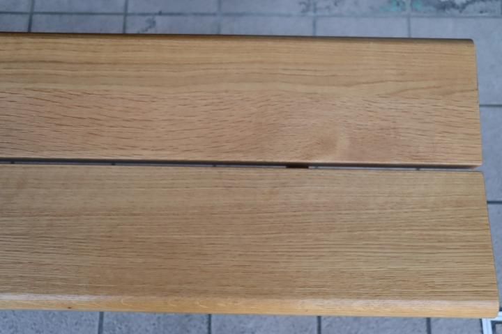 NAGANO INTERIOR(ナガノインテリア)のタモ無垢材を使用した NAGANO INTERIOR(ナガノインテリア)のタモ無垢材を使用した