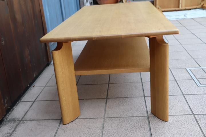 karimoku(カリモク家具)のオーク材を使用したTU4410センター karimoku(カリモク家具)のオーク材を使用したTU4410センター