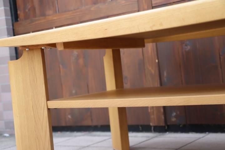 karimoku(カリモク家具)のオーク材を使用したTU4410センター karimoku(カリモク家具)のオーク材を使用したTU4410センター