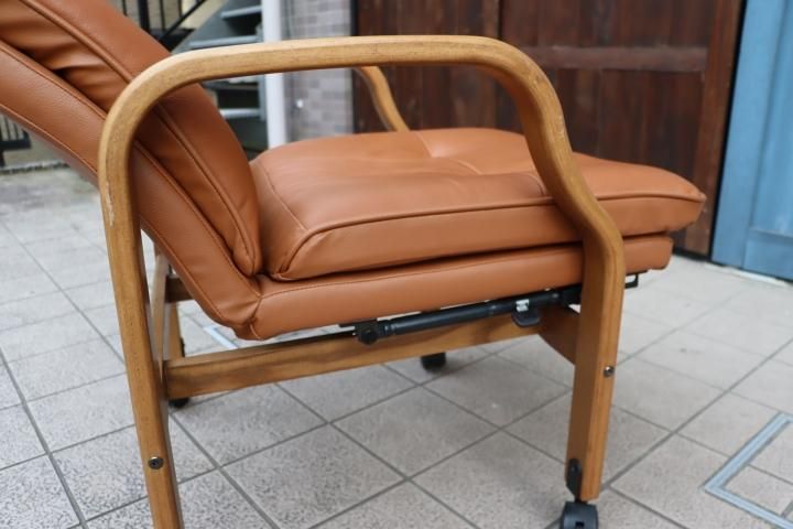 FUJI FURNITURE(冨士ファニチア) 本革アームチェアー FUJI FURNITURE(冨士ファニチア) 本革アームチェアー