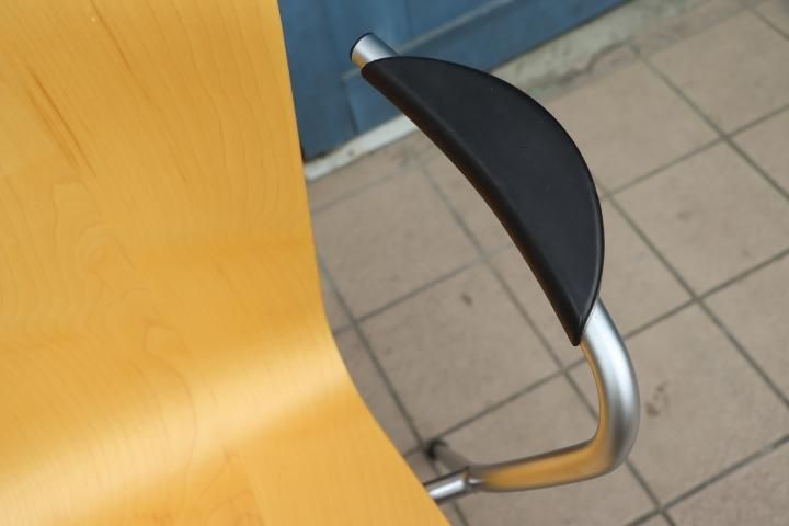 北欧デンマークのブランドFritz Hansen(フリッツハンセン)社の 北欧デンマークのブランドFritz Hansen(フリッツハンセン)社の