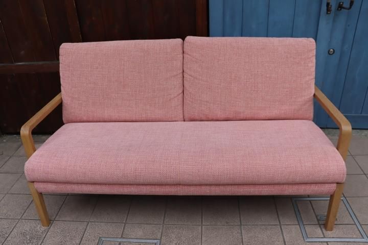 値下げ/karimoku(カリモク家具)のWU4512 2人掛けソファーです 値下げ/karimoku(カリモク家具)のWU4512 2人掛けソファーです