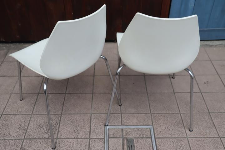 Cassina(カッシーナ)取り扱いのメーカーKartell(カルテル)の Cassina(カッシーナ)取り扱いのメーカーKartell(カルテル)の