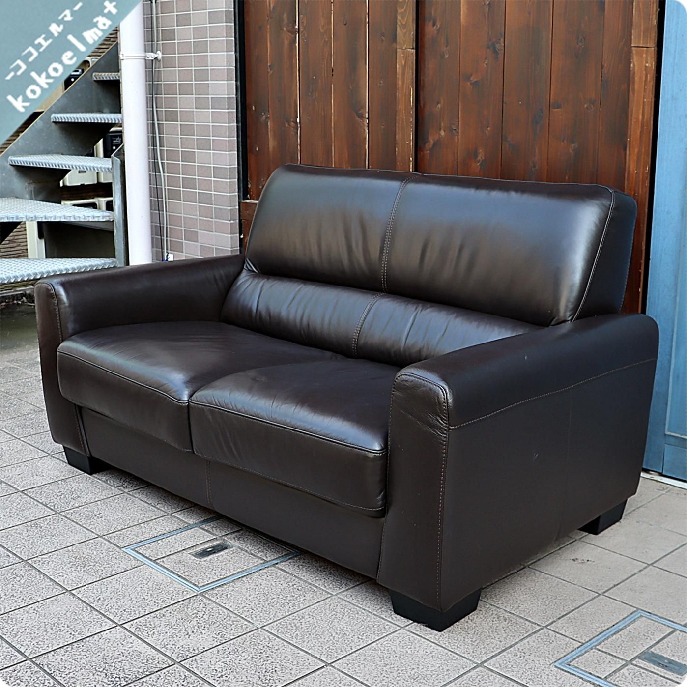 Idc Otsuka 大塚家具 の革張り2人掛けソファ Elm エルム です モダンですっきりとしたデザインが魅力的 二人暮らしにもおススメの スタイリッシュなラブソファー Kokoelma ココエルマ 雑貨 中古家具 北欧家具 アンティーク家具の通販 インテリアショップ 多摩 Idc Otsuka 大塚家具 の革張り2人掛けソファ Elm エルム です モダンですっきりとしたデザインが魅力的 二人暮らしにもおススメの スタイリッシュなラブソファー Kokoelma ココエルマ 雑貨 中古家具 北欧家具 アンティーク家具の通販 インテリアショップ 多摩