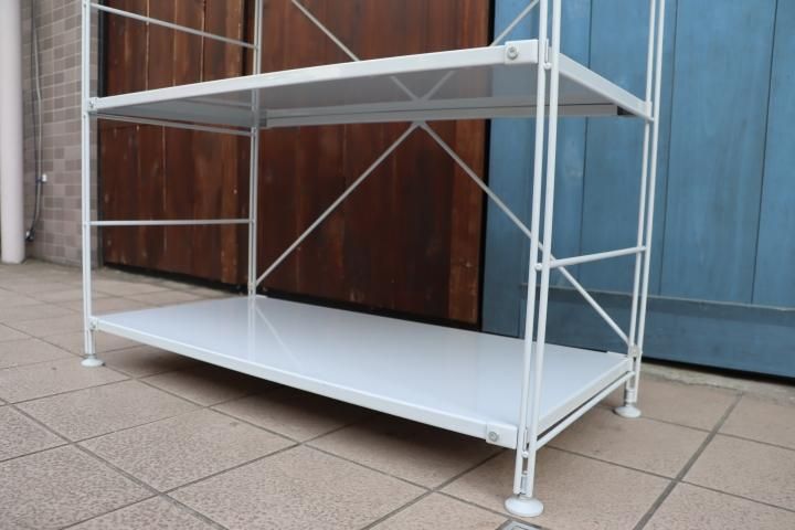 無印良品(MUJI)の人気の3段スチールユニットシェルフです!2人 無印良品(MUJI)の人気の3段スチールユニットシェルフです!2人