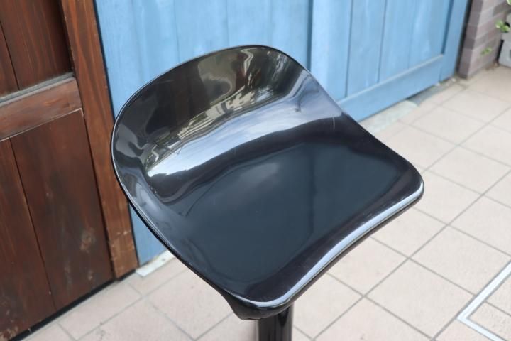 イタリアのデザイナーズ家具ブランドKARTELL(カルテル)のSPOON イタリアのデザイナーズ家具ブランドKARTELL(カルテル)のSPOON