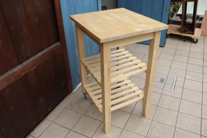IKEA(イケア)のキッチンワゴンBEKVAM(ベクヴェーム)です IKEA(イケア)のキッチンワゴンBEKVAM(ベクヴェーム)です