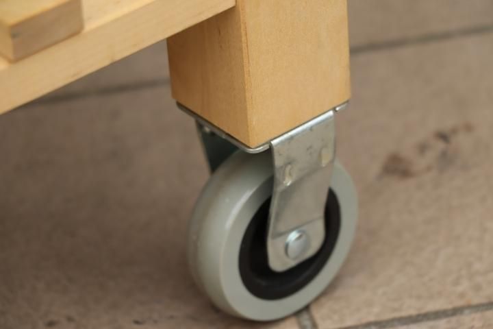 IKEA(イケア)のキッチンワゴンBEKVAM(ベクヴェーム)です IKEA(イケア)のキッチンワゴンBEKVAM(ベクヴェーム)です
