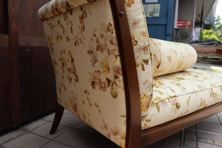 Karimoku(カリモク家具)のCOLONIAL(コロニアル)シリーズ WC7104 Karimoku(カリモク家具)のCOLONIAL(コロニアル)シリーズ WC7104