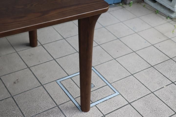 老舗家具メーカーHAMAMOTO(浜本工芸)のDT-6300 オーク材 老舗家具メーカーHAMAMOTO(浜本工芸)のDT-6300 オーク材