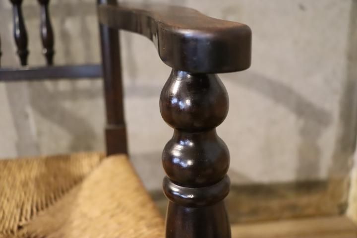 値下げ/松本民芸家具の21型スピンドルアームチェアです。ラッシ 値下げ/松本民芸家具の21型スピンドルアームチェアです。ラッシ