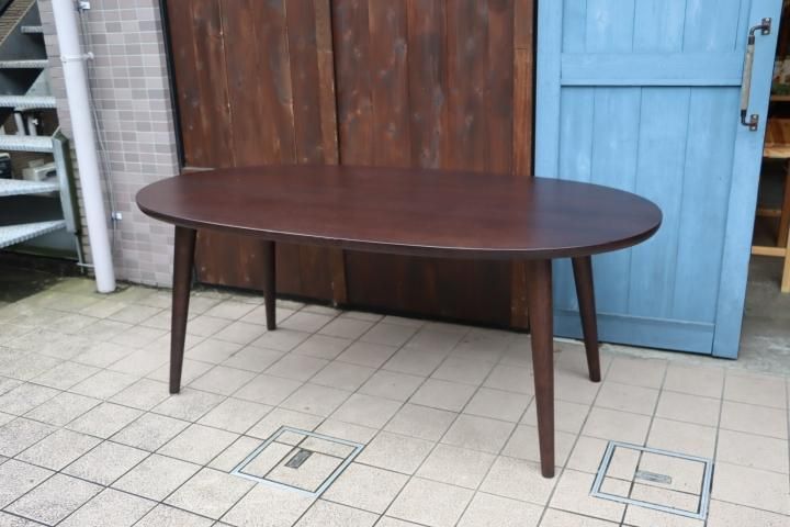 飛騨の家具メーカーKASHIWA(柏木工)の無垢材オーバル型 飛騨の家具メーカーKASHIWA(柏木工)の無垢材オーバル型