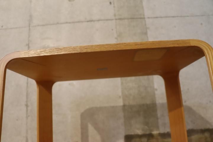 Tendo(天童木工)より建築家 坂倉準三の研究所がデザインした Tendo(天童木工)より建築家 坂倉準三の研究所がデザインした