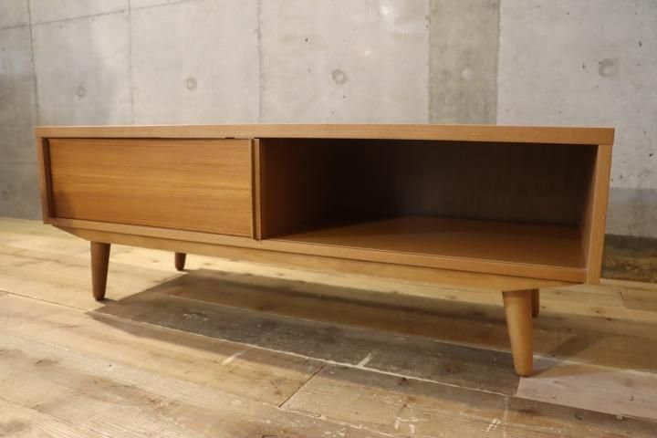 unico(ウニコ)の中でも人気のALBERO(アルベロ)シリーズ AV ローボード