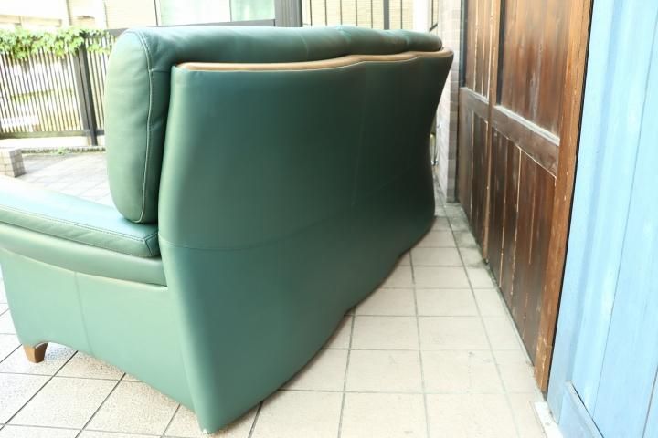 値下げ/karimoku(カリモク家具)の本革 3人掛けソファーです 値下げ/karimoku(カリモク家具)の本革 3人掛けソファーです