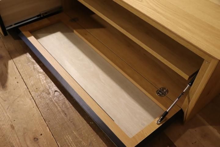 関家具発のブランドNIPPONAIRE(ニッポネア)のRAICHO(ライチョウ 関家具発のブランドNIPPONAIRE(ニッポネア)のRAICHO(ライチョウ