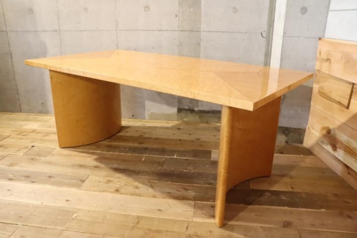 IDC OTSUKA(大塚家具)の人気シリーズSPLENDOR(スプレンダー)の IDC OTSUKA(大塚家具)の人気シリーズSPLENDOR(スプレンダー)の