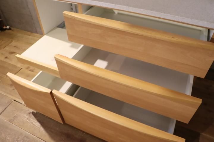 HOTTA WOODY(堀田木工所)のクリスS キッチンボードです HOTTA WOODY(堀田木工所)のクリスS キッチンボードです