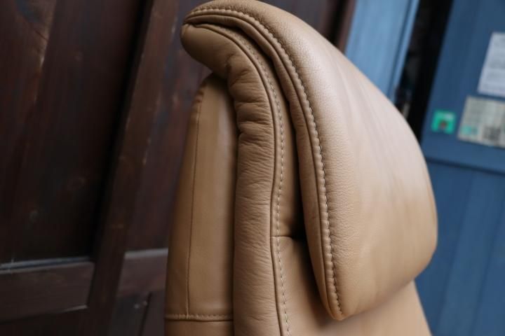 値下げ/karimoku(カリモク家具)の本革 リクライニングチェア 値下げ/karimoku(カリモク家具)の本革 リクライニングチェア