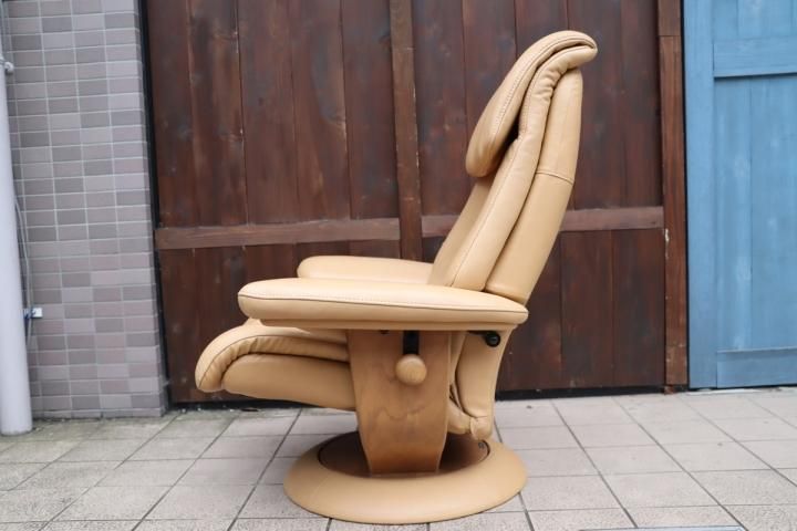 値下げ/karimoku(カリモク家具)の本革 リクライニングチェア 値下げ/karimoku(カリモク家具)の本革 リクライニングチェア