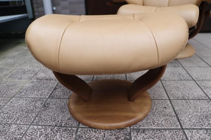 値下げ/karimoku(カリモク家具)の本革 リクライニングチェア 値下げ/karimoku(カリモク家具)の本革 リクライニングチェア