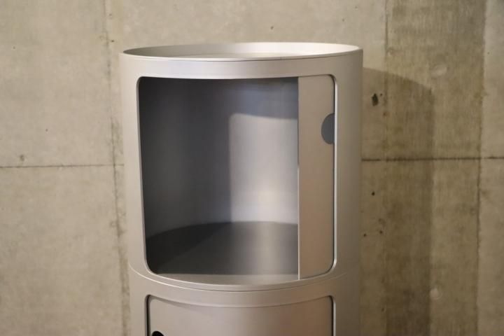 イタリアのメーカーKartell(カルテル)社の人気商品COMPONIBILI イタリアのメーカーKartell(カルテル)社の人気商品COMPONIBILI