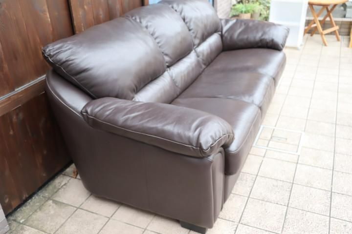 値下げ/IDC OTSUKA(大塚家具)のアルバ総本革張り3人掛けソファ 値下げ/IDC OTSUKA(大塚家具)のアルバ総本革張り3人掛けソファ