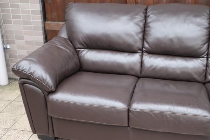 値下げ/IDC OTSUKA(大塚家具)のアルバ総本革張り3人掛けソファ 値下げ/IDC OTSUKA(大塚家具)のアルバ総本革張り3人掛けソファ