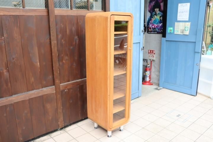 ACTUS(アクタス)で取り扱われていたBOSCO(ボスコ)のキャビネット ACTUS(アクタス)で取り扱われていたBOSCO(ボスコ)のキャビネット