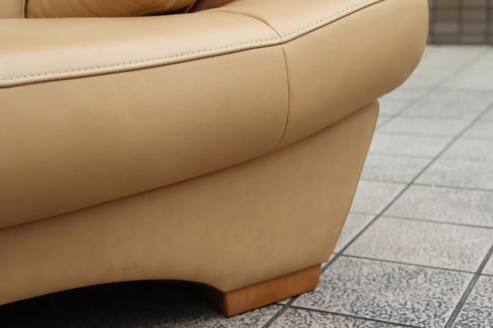karimoku(カリモク家具)のブルックス 本革 2.5人掛けソファー karimoku(カリモク家具)のブルックス 本革 2.5人掛けソファー