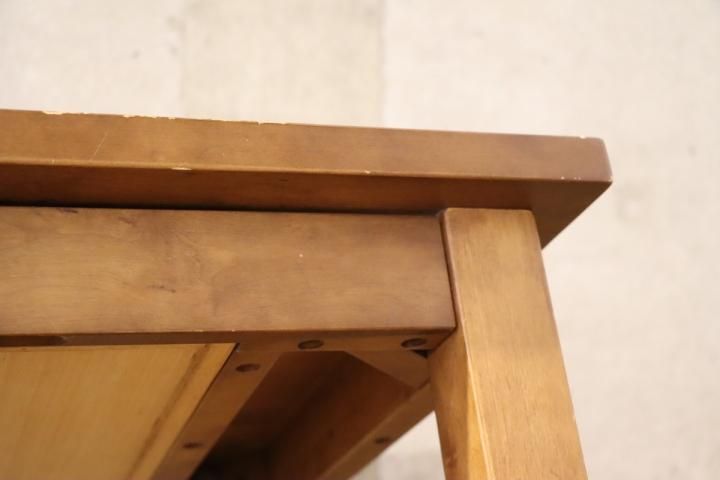 稀少なバーチ材を使用した無印良品(MUJI)のローテーブル 引出し 稀少なバーチ材を使用した無印良品(MUJI)のローテーブル 引出し