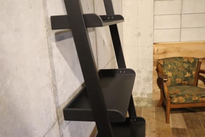 憧れ THE SHOP(コンランショップ)より壁掛けブックシェルフ5段 CONRAN 木製ラック・ウッドラック