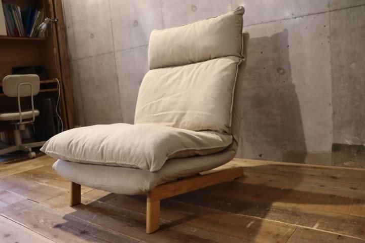 無印良品(MUJI)のハイバックリクライニングソファ 1シーターです 無印良品(MUJI)のハイバックリクライニングソファ 1シーターです