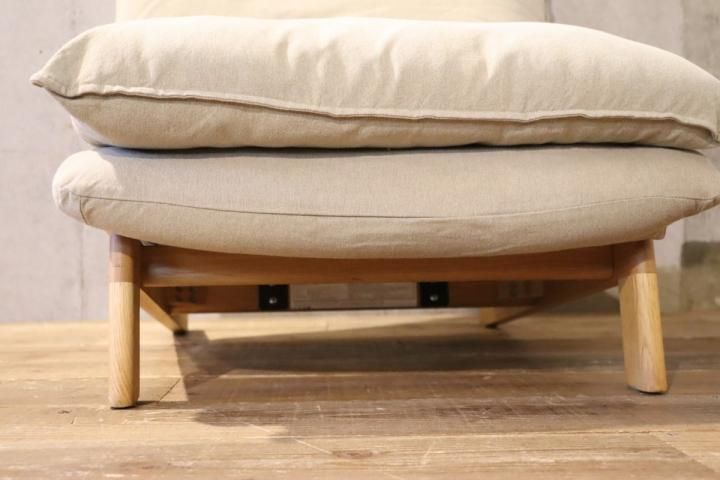 無印良品(MUJI)のハイバックリクライニングソファ 1シーターです 無印良品(MUJI)のハイバックリクライニングソファ 1シーターです