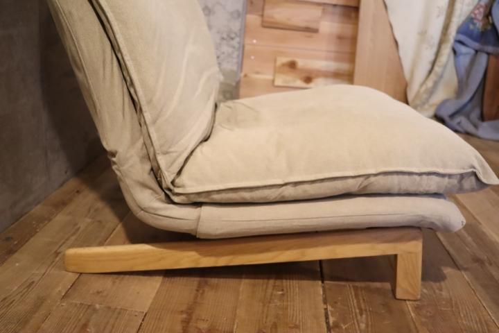 無印良品(MUJI)のハイバックリクライニングソファ 1シーターです 無印良品(MUJI)のハイバックリクライニングソファ 1シーターです