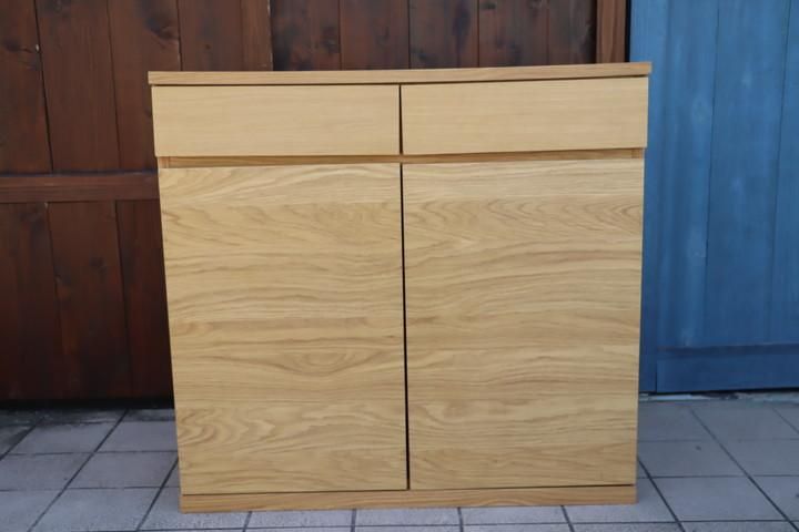 人気の無印良品(MUJI)のオーク材 キャビネット・木製扉 人気の無印良品(MUJI)のオーク材 キャビネット・木製扉