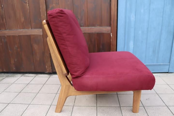 人気のkarimoku(カリモク家具)、Chitano(チターノ)よりシングル 人気のkarimoku(カリモク家具)、Chitano(チターノ)よりシングル
