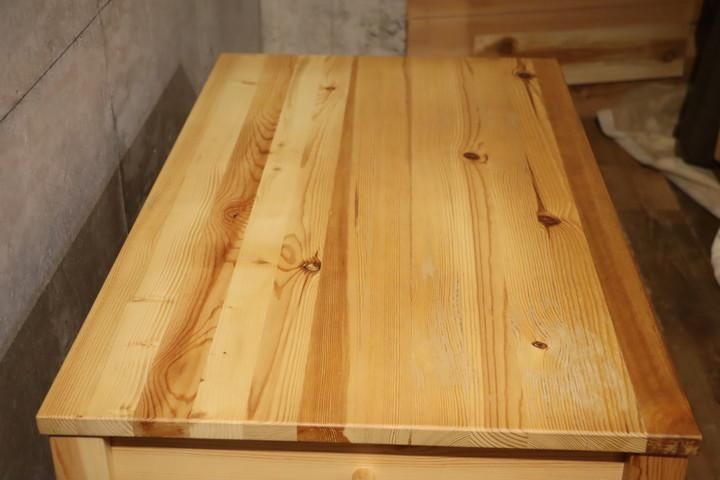 無印良品(MUJI)のパイン材シリーズのパーソナルデスク 無印良品(MUJI)のパイン材シリーズのパーソナルデスク