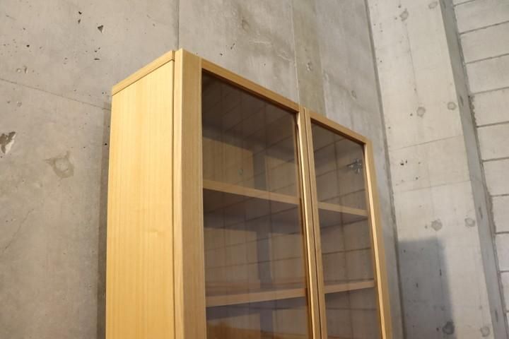 人気の無印良品(MUJI)の木製薄型シェルフ・ハイタイプ・ワイド 人気の無印良品(MUJI)の木製薄型シェルフ・ハイタイプ・ワイド