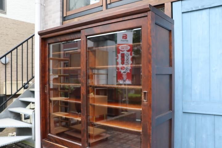値下げ/北海道民芸家具(HOKUMIN)のカバ無垢材を使用した、食器棚 値下げ/北海道民芸家具(HOKUMIN)のカバ無垢材を使用した、食器棚