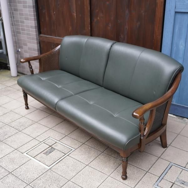 Karimoku(カリモク家具)のコロニアルシリーズの高級ラインGRAND Karimoku(カリモク家具)のコロニアルシリーズの高級ラインGRAND
