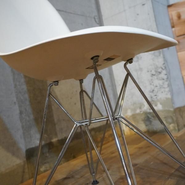 Hermanmiller(ハーマンミラー)社のイームズ ワイヤーベース Hermanmiller(ハーマンミラー)社のイームズ ワイヤーベース