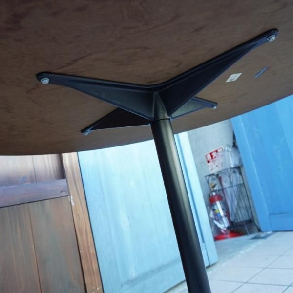 ハーマンミラー　希少　ラフォンダ　ガラス　イームズ　ダイニングテーブル　カフェ ハーマンミラー 希少 ラフォンダ ガラス イームズ ダイニング