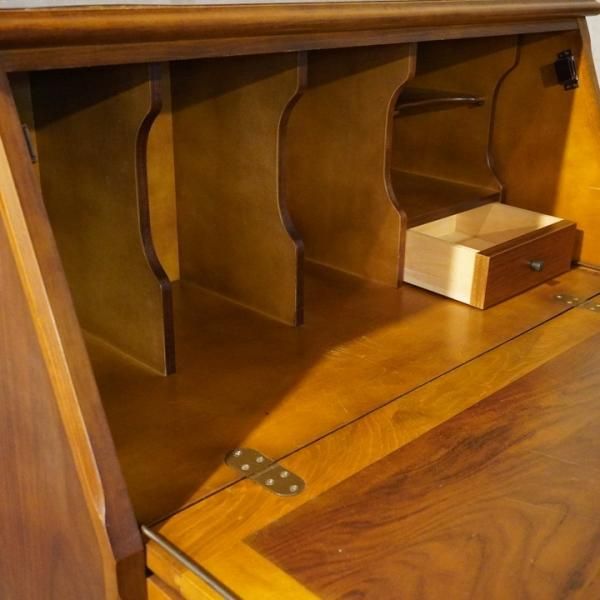 karimoku(カリモク家具)のCOLONIAL(コロニアル)シリーズ karimoku(カリモク家具)のCOLONIAL(コロニアル)シリーズ