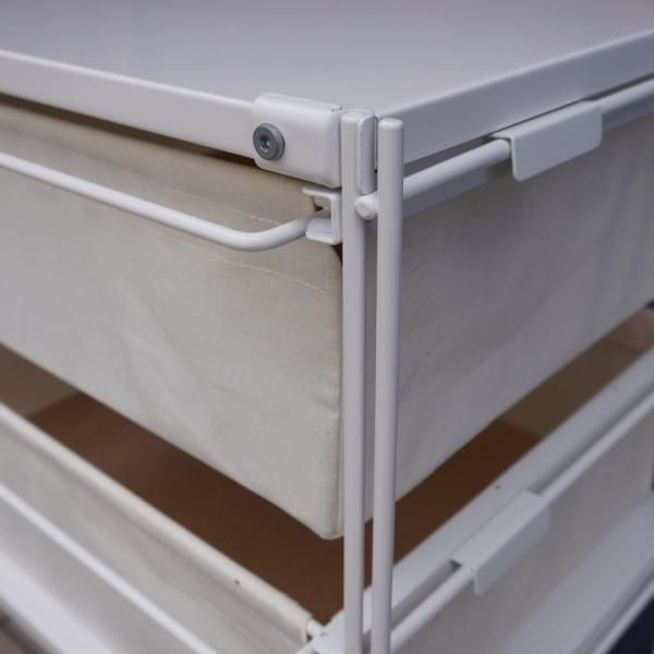 無印良品(MUJI)のスチール3段引き出し付きユニットシェルフ 無印良品(MUJI)のスチール3段引き出し付きユニットシェルフ