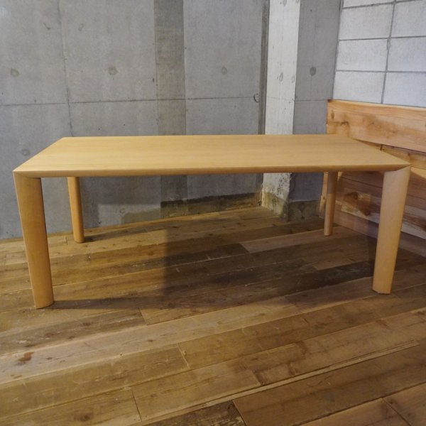 値下げ/karimoku(カリモク家具)のメープル材を使用したDU6205